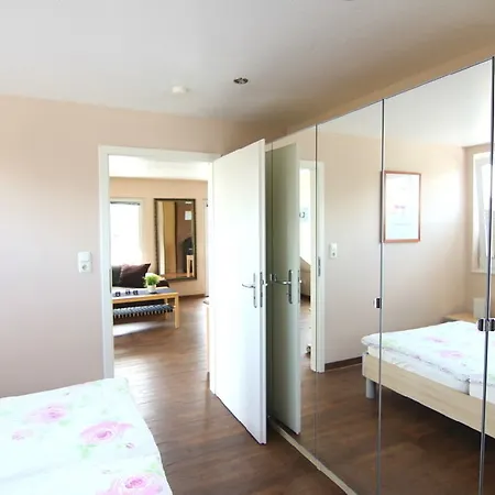 Haus Lackner 아파트 *