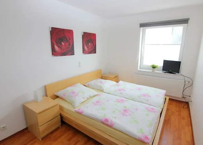 Haus Lackner Apartment *